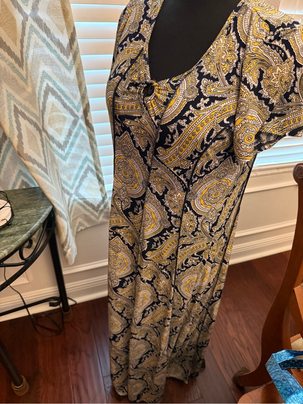 Sami & Jo Navy and Yellow Paisley Maxi Dress with Keyhole Tie